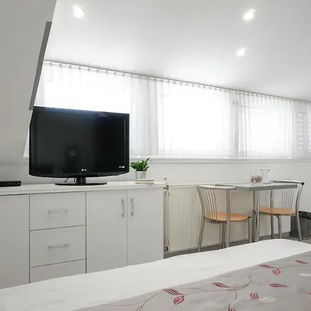 Mlada Lipa Guest house