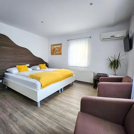 Gasthuis Mlada Lipa Maribor