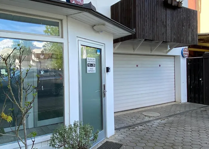 Mlada Lipa Hiša za goste