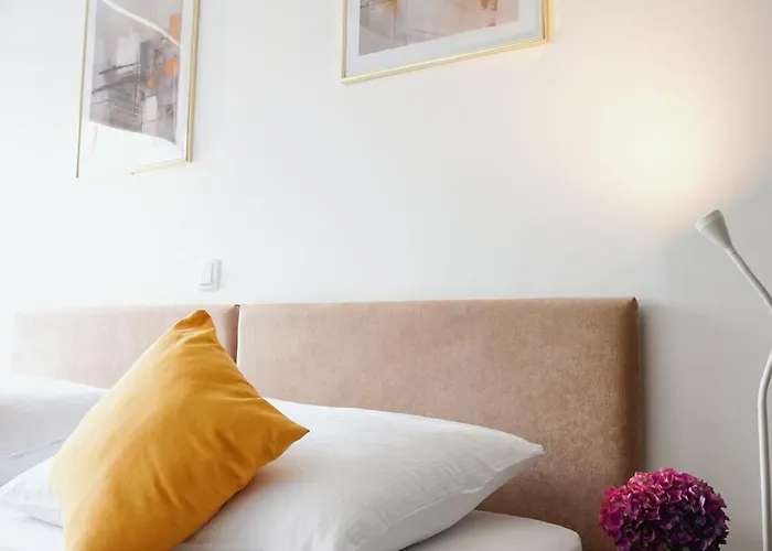 Mlada Lipa Hiša za goste